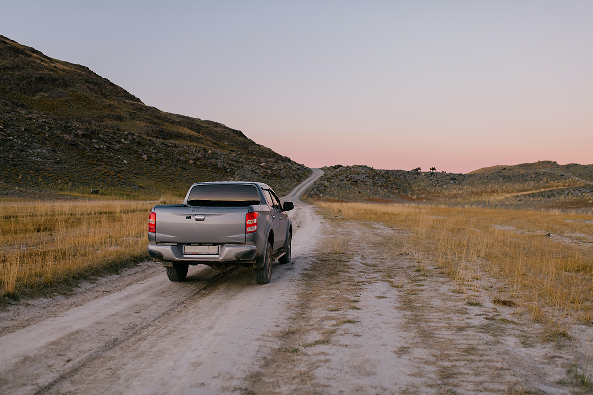 Titelbild zu „Pick-Up – Abenteuer auf der Straße“